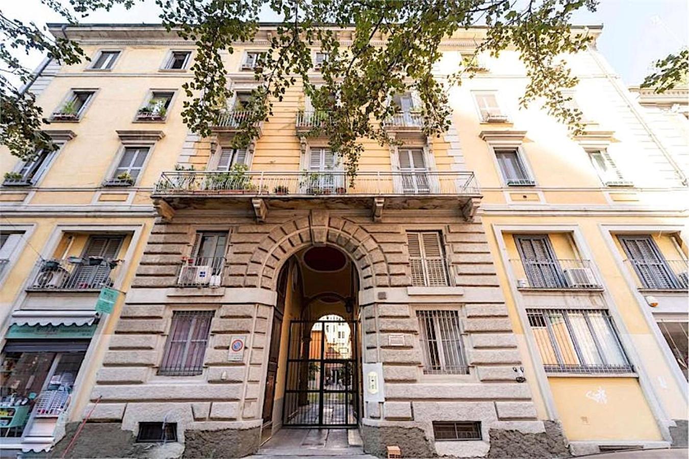 Soggiorno Isola Milano Exterior photo